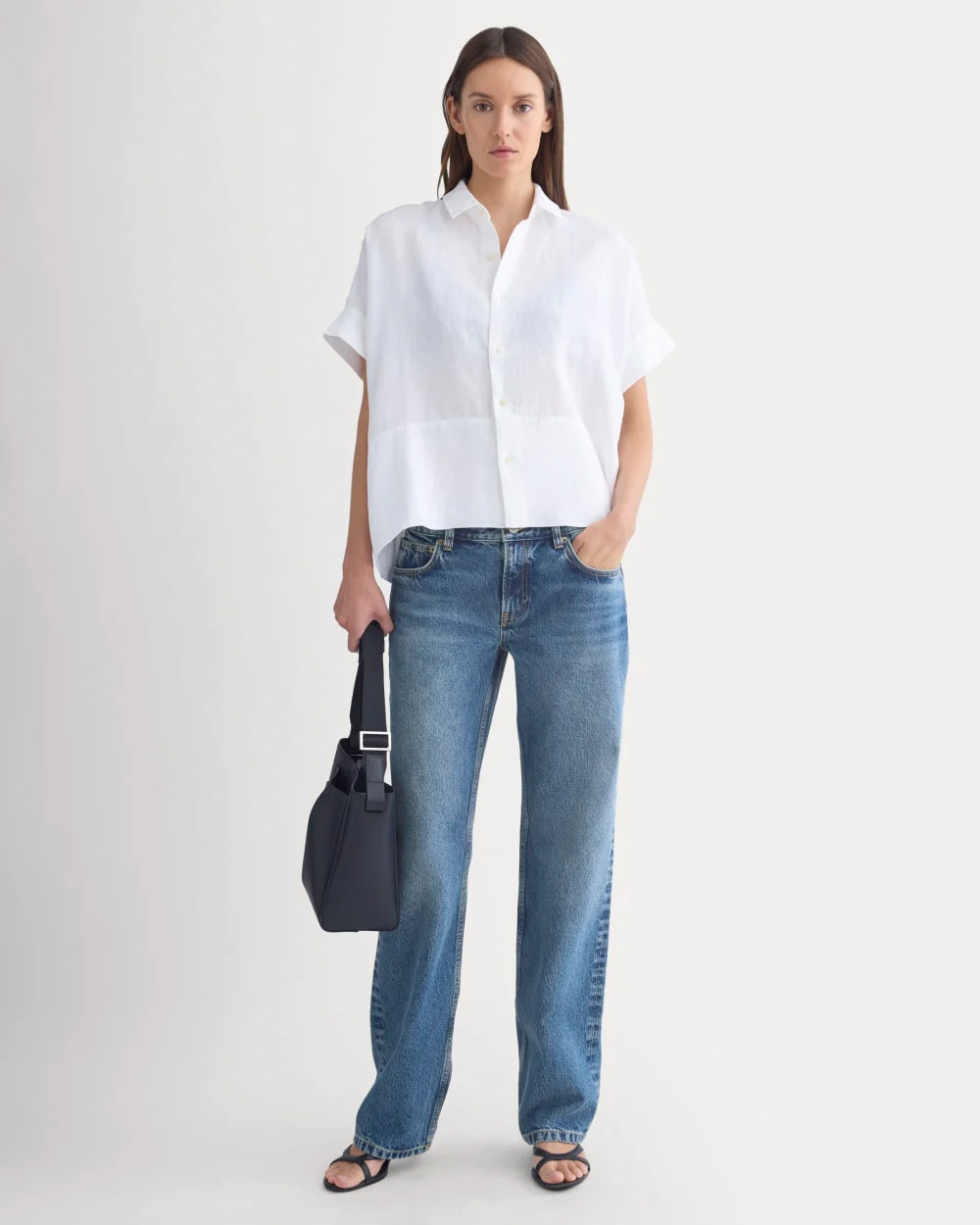 The Boxy Shirt in Linen | White - Image 3