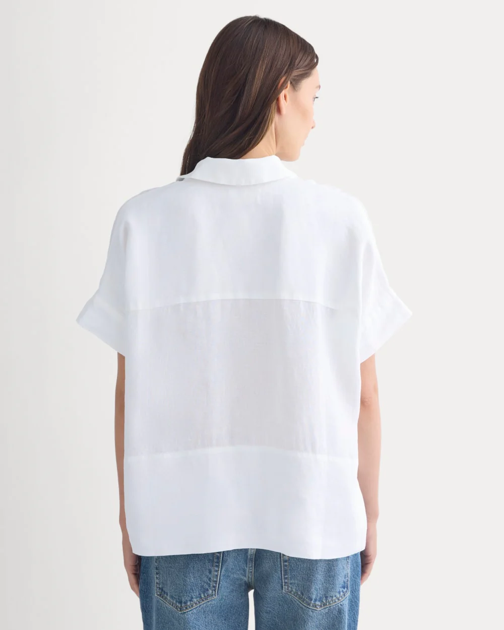 The Boxy Shirt in Linen | White - Image 5