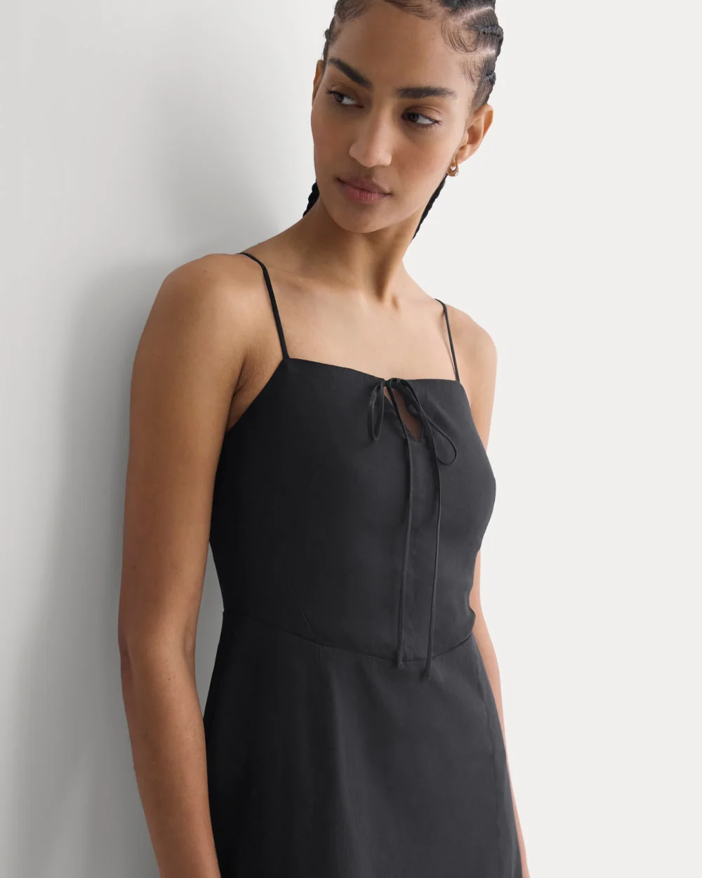 Tie-Neck Dress in Stretch Linen | Black - Image 3