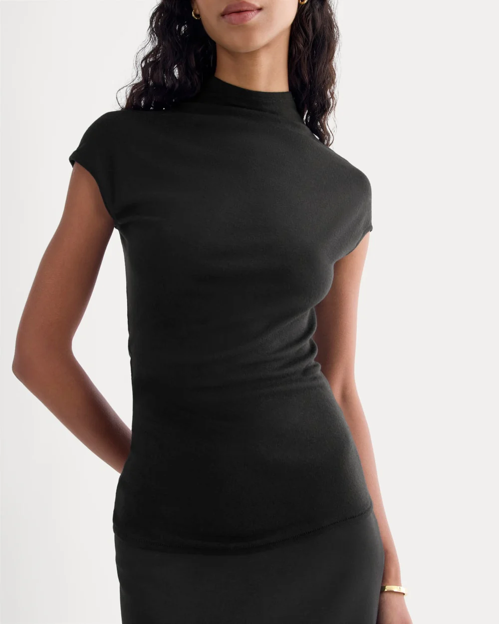 Twist Top in Butterluxe | Black - Image 4