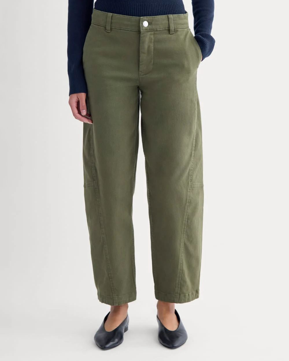 Twisted Seam Barrel Pant | Olive Night - Image 3