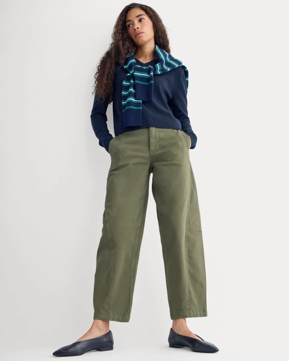 Twisted Seam Barrel Pant | Olive Night - Image 4