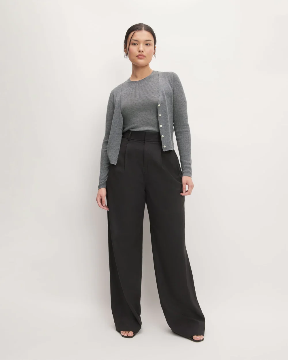 The Cardigan in Ultrasoft Merino | Heather Mid Grey - Image 3