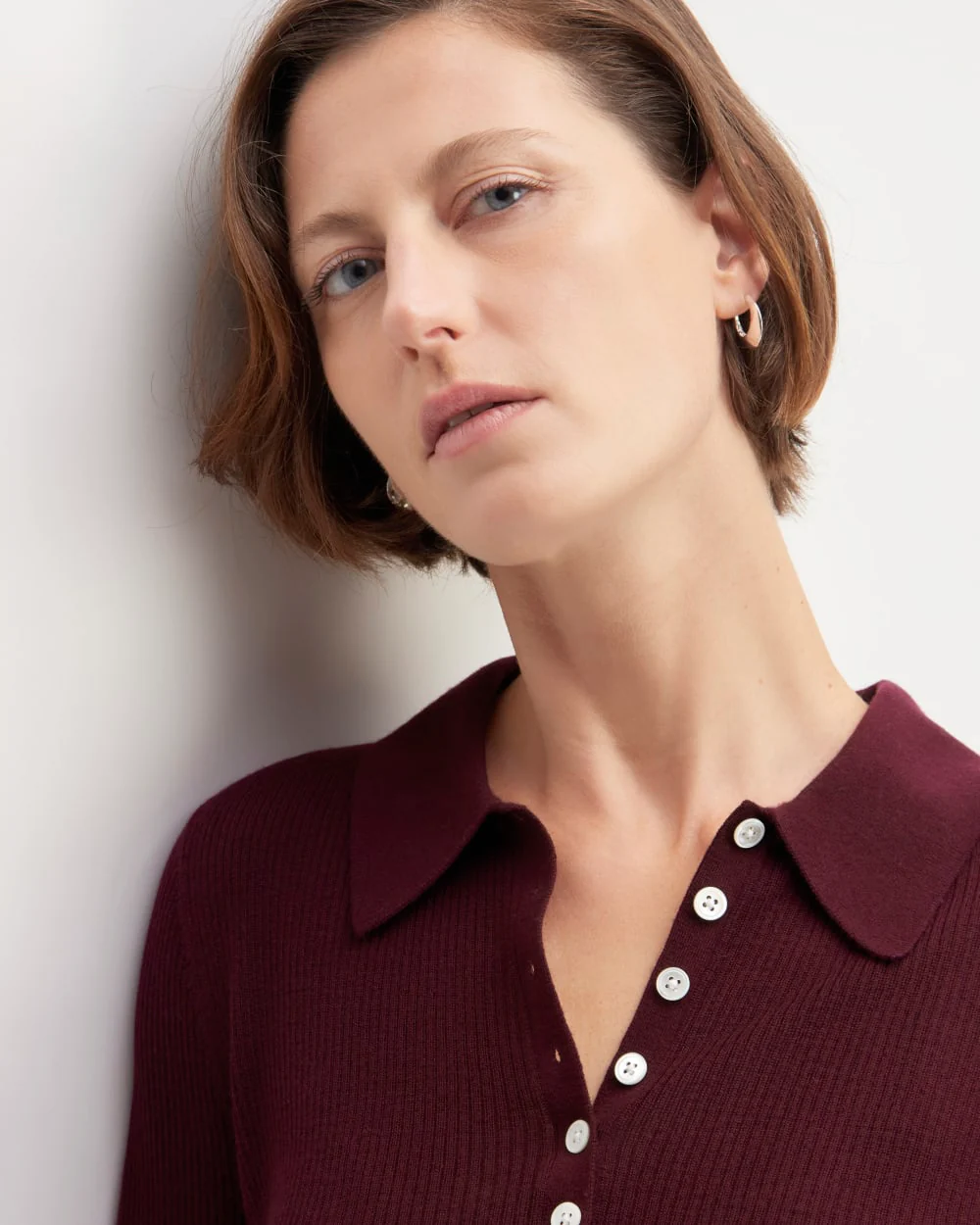 The Polo in Ultrasoft Merino | Burgundy - Image 4