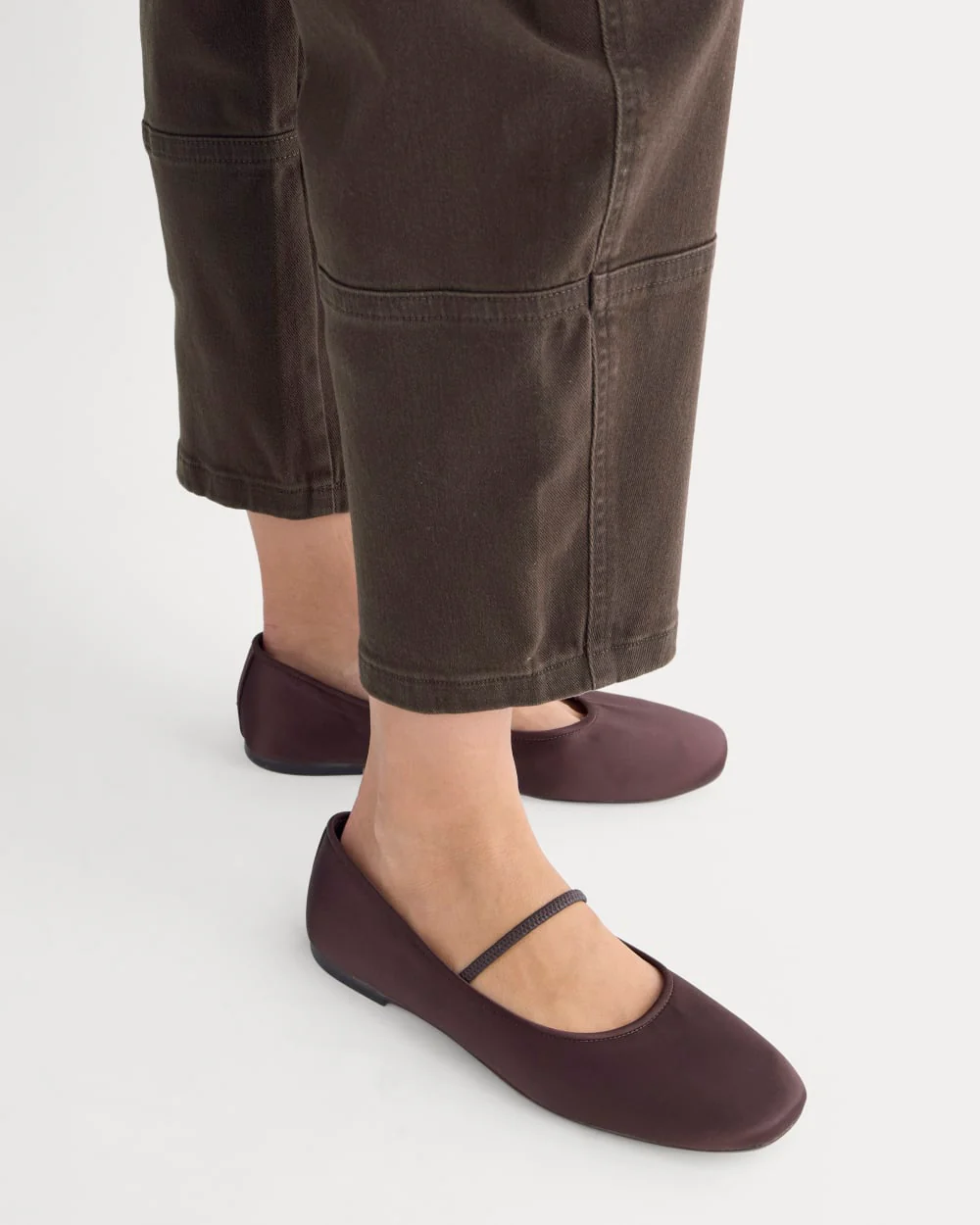The Utility Barrel Pant | Dark Chocolate | Regular - Image 4