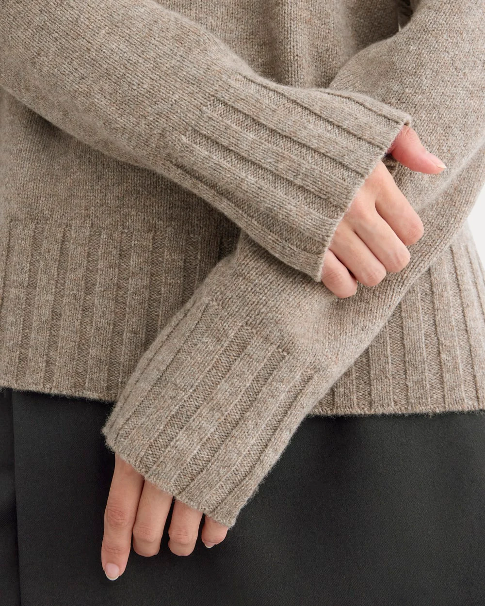 V-Neck Sweater in Extrafine Luxe Merino | Heather Soft Taupe - Image 4