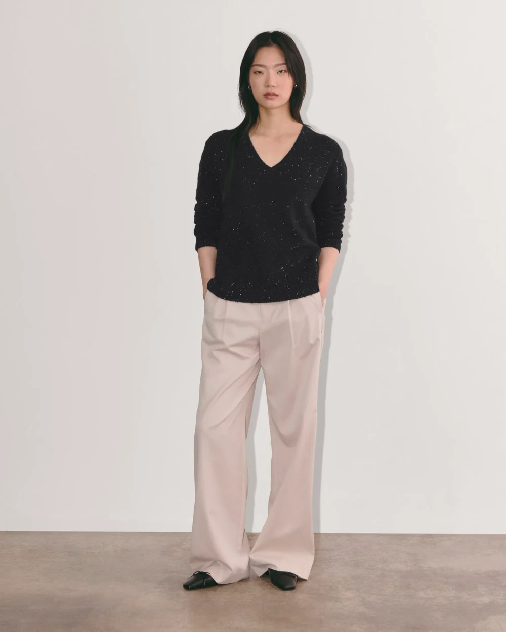 The V-Neck Sweater in Plush Cotton | Black Confetti - Image 4