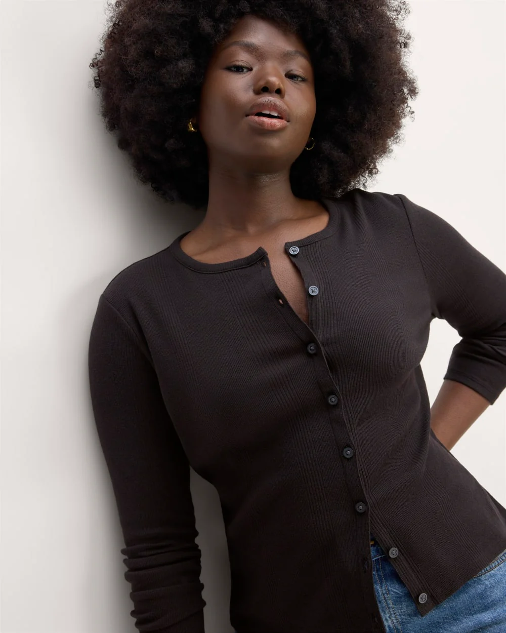 The Vintage Rib Cardigan | Black - Image 4
