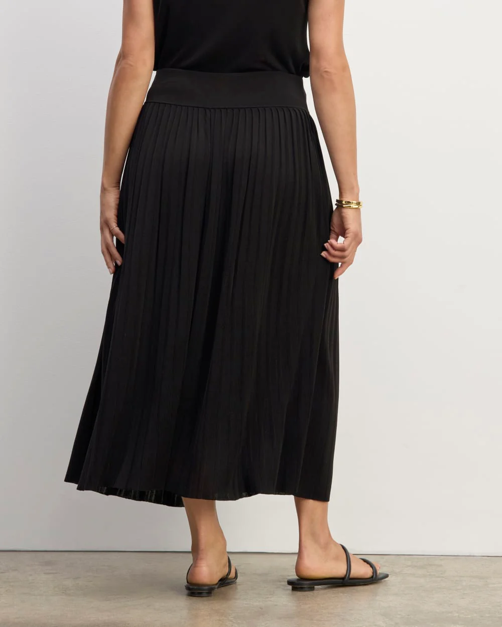 The Pleated Skirt | Black - Image 6