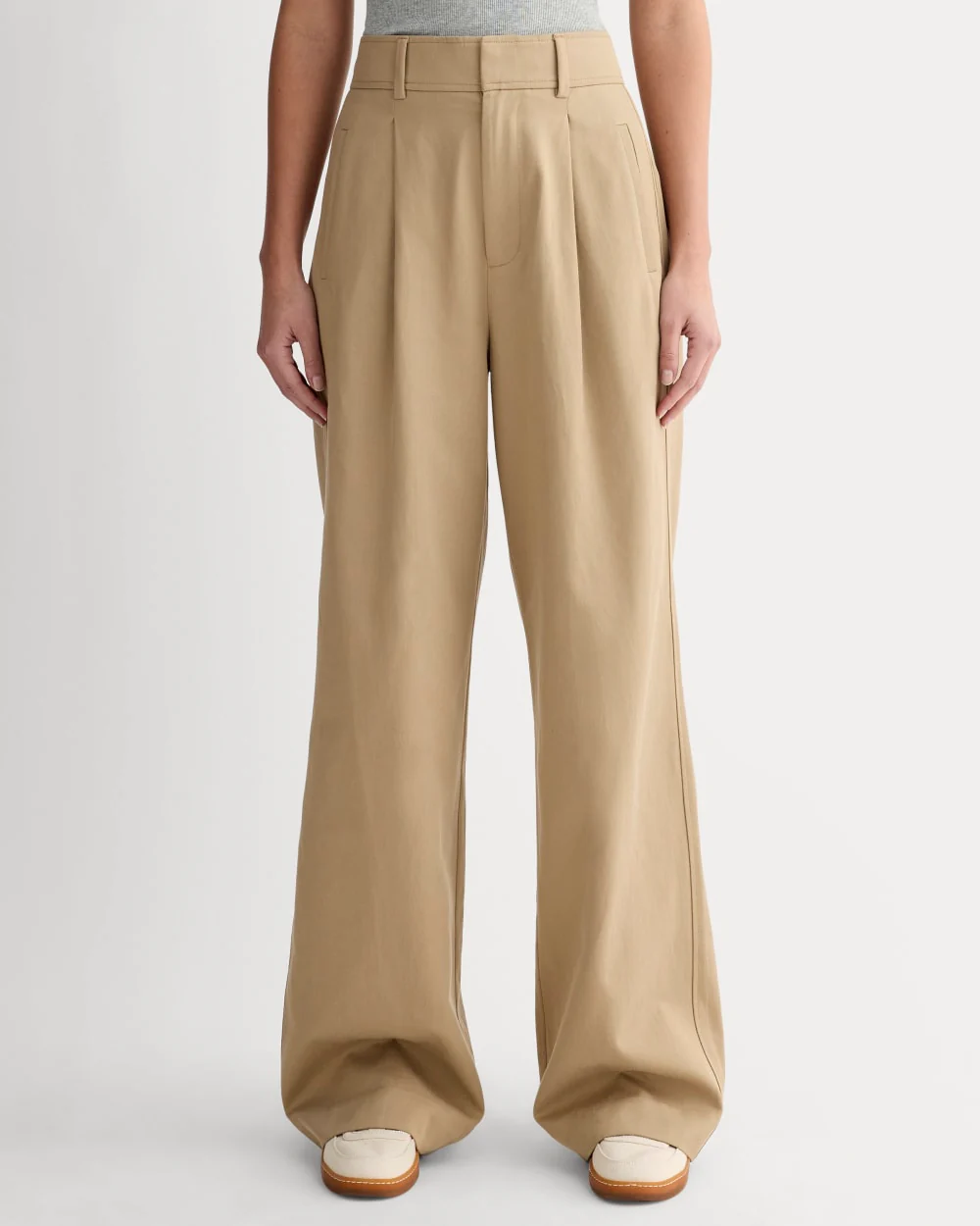 The Draper Pleated Pant in Buttersmooth | Ash Brown | 30" Inseam - Image 3