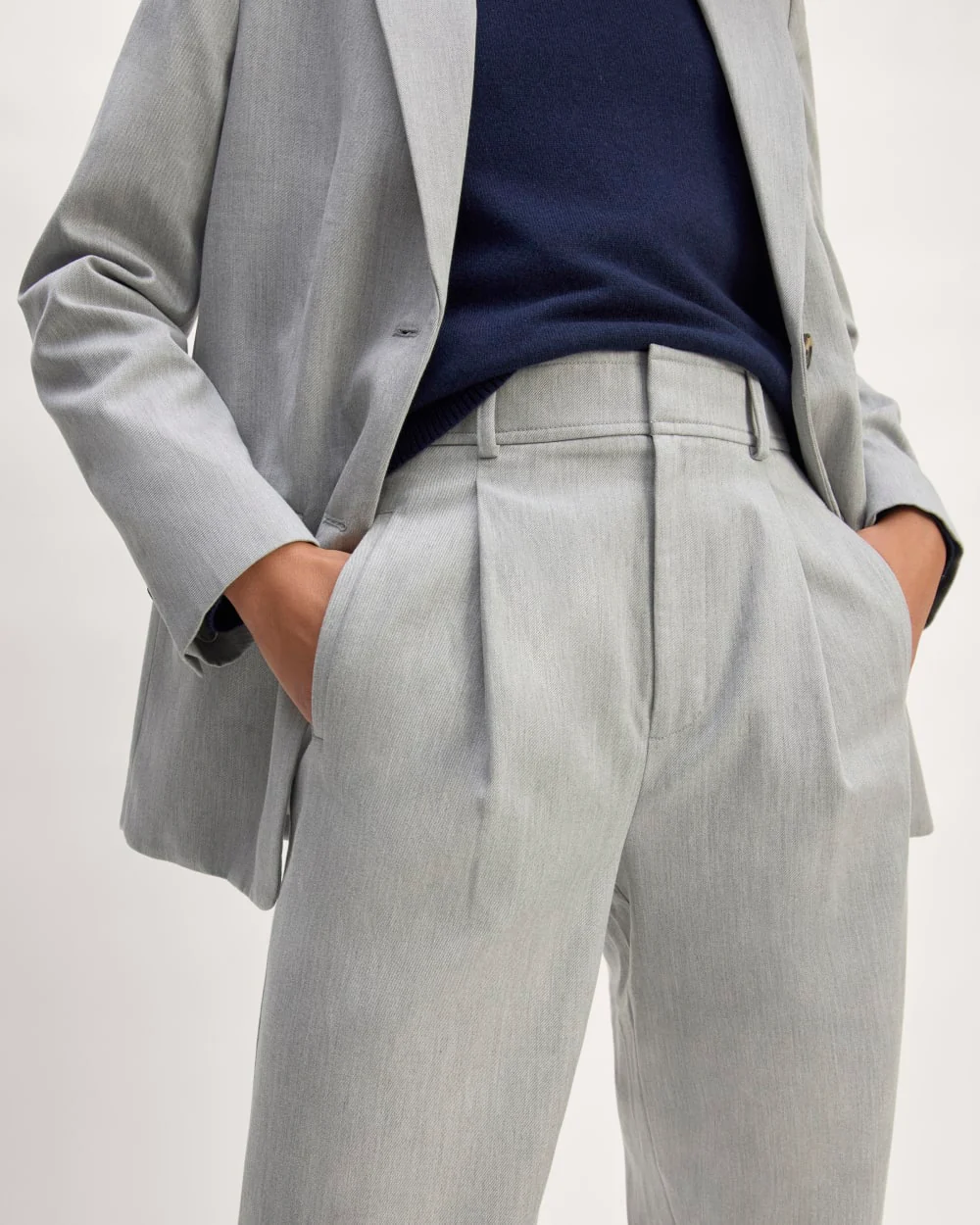 The Draper Pleated Pant in Buttersmooth | Heather Steel | 30" Inseam - Image 4