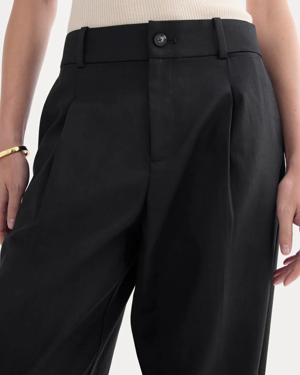 Wide-Leg Trouser in Buttersmooth | Black | 32" Inseam - Image 4