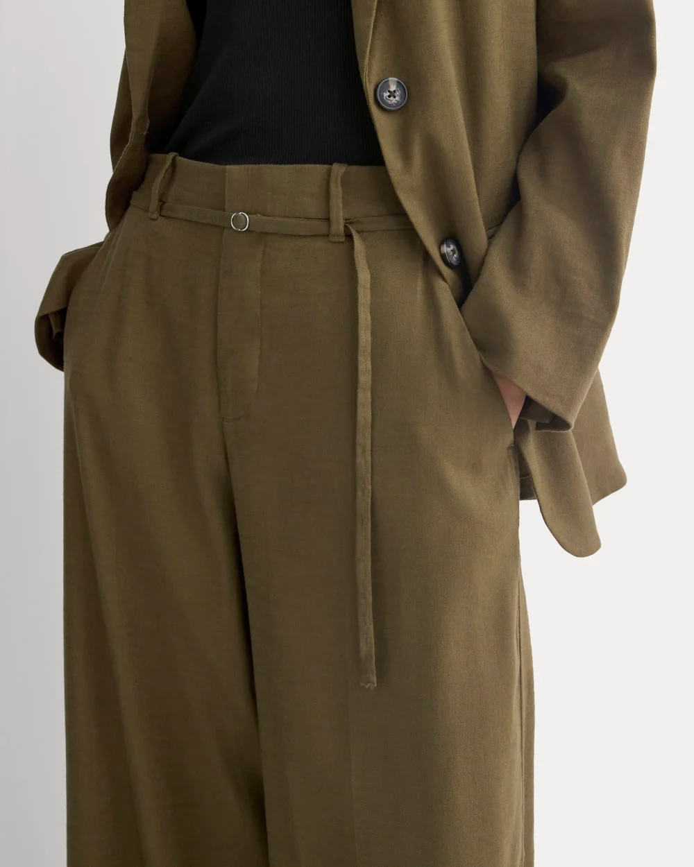 Wide-Leg Belted Pant in Stretch Linen | Beech | Long - Image 4