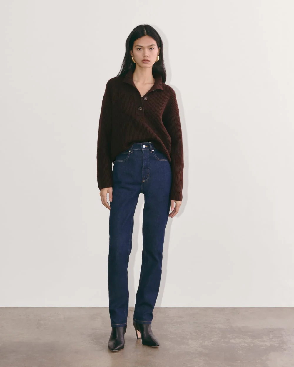 The Cocoon Henley in Wool Cashmere | Americano - Image 7